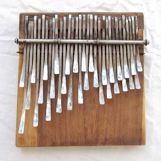 Mbira dzaVaNdau "Danda" type D# / Eb by Solomon Madhinga #2, 1 of 9