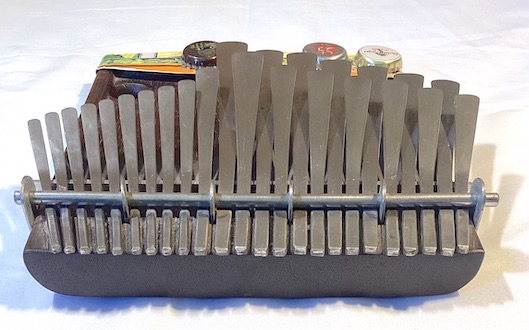 Mbira dzavadzimu A# / Bb AMI Karimba by Sebastian Pott , 5 of 7