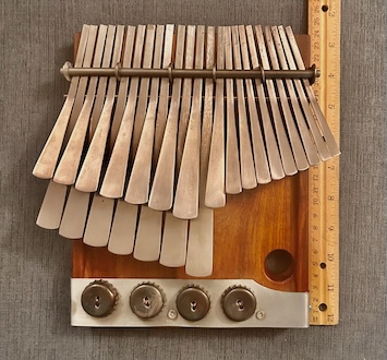 Mbira dzavadzimu C Low Nyamaropa by Sebastian Pott , 2 of 6