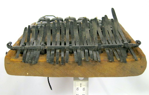 Mbira dzaVaNdau "Danda" type G from Mozambique TIC 134, 7 of 10