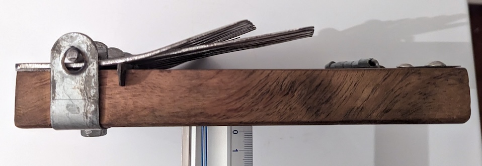 Mbira dzavadzimu G# / Ab Nyamaropa by Jona Wazara , 6 of 7